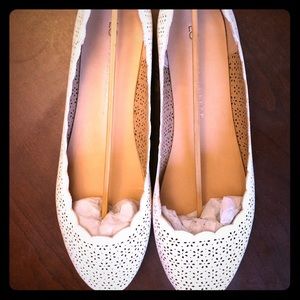 LC Lauren Conrad Women’s Scalloped Ballet Flats